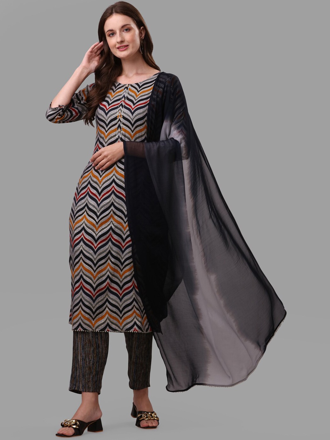 

Berrylicious Ethnic Motifs Printed Gotta Patti Kurta with Trousers & With Dupatta, Black