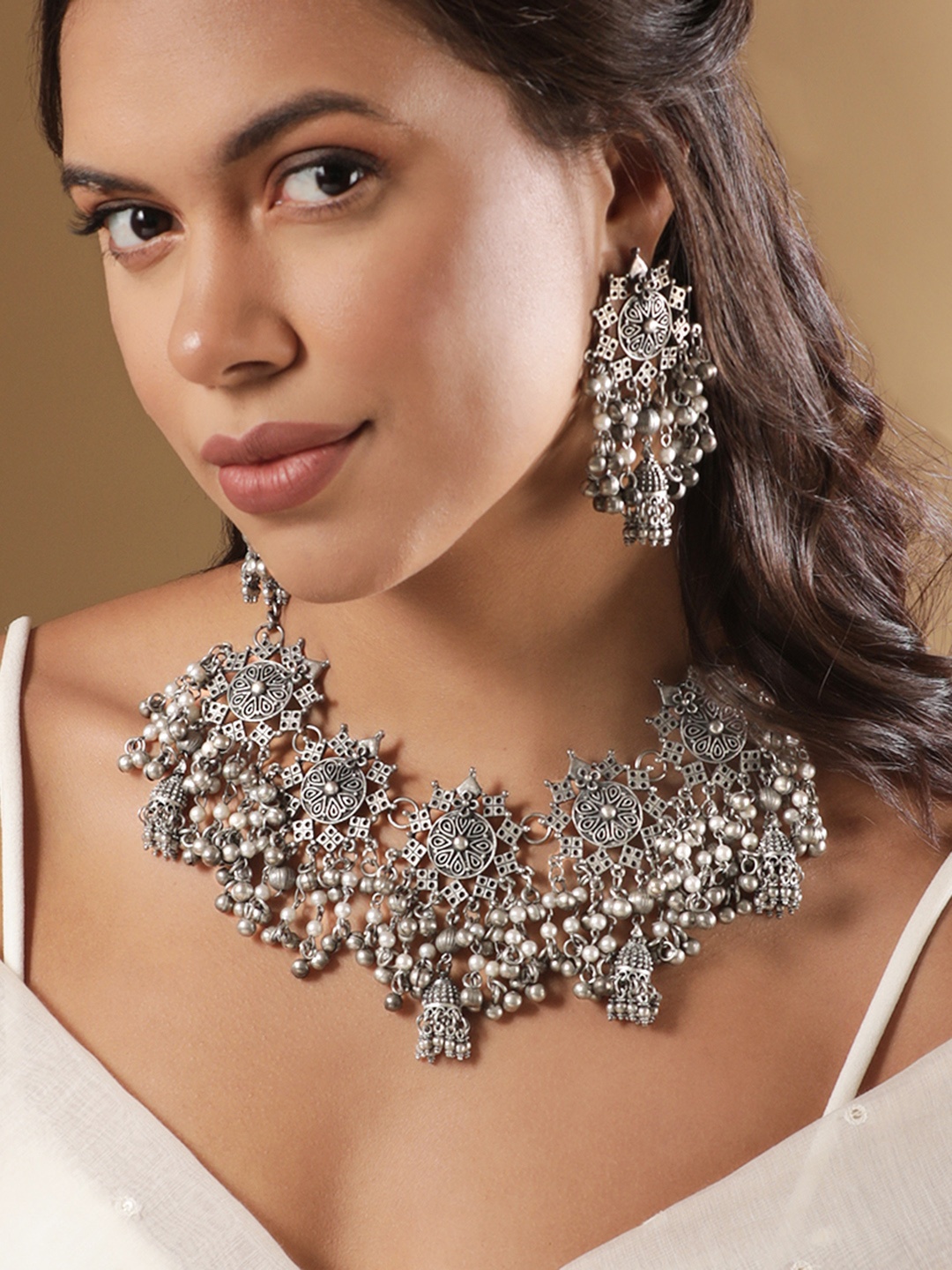 

Rubans Oxidised Silver-Plated Pearl Beaded Jewellery Set