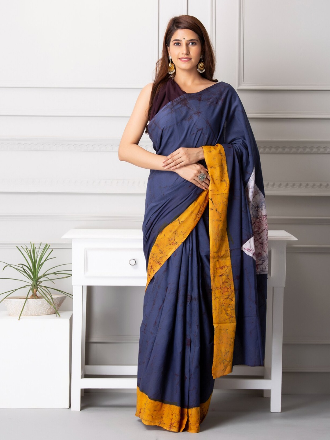 

BUTA BUTI Abstract Printed Pure Cotton Saree With Blouse Piece, Blue