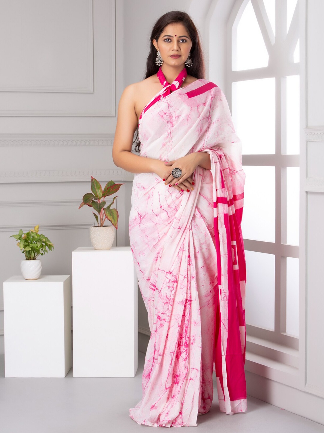 

BUTA BUTI Tie and Dye Pure Cotton Saree With Blouse Piece, Pink