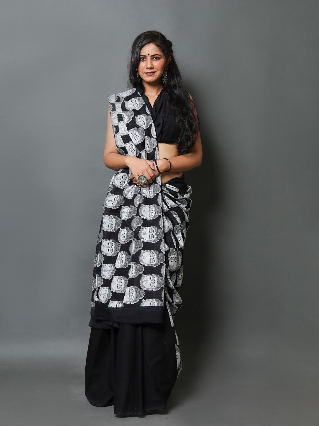 

BUTA BUTI Ethnic Motifs Printed Pure Cotton Saree, Black