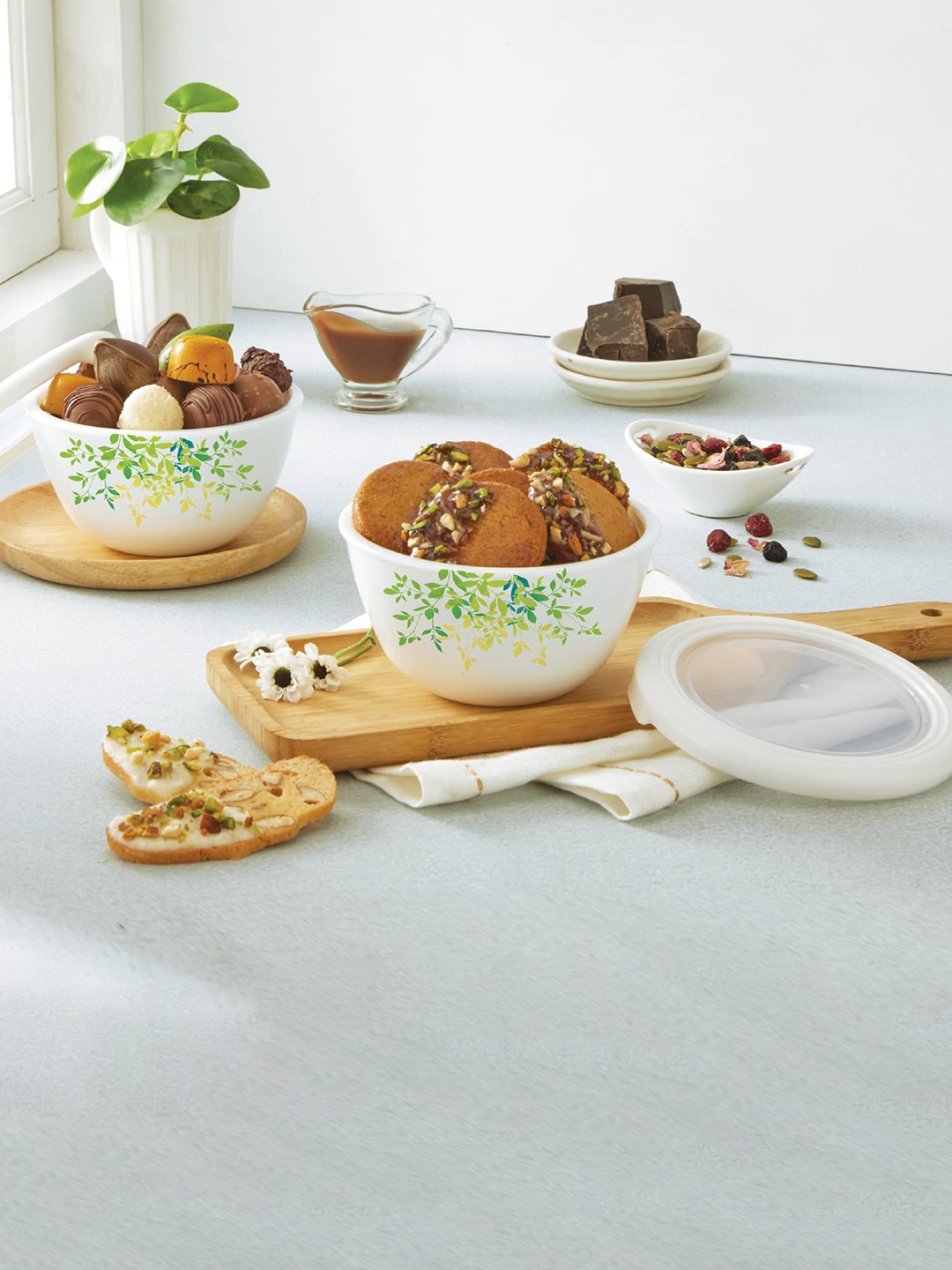 

Cello Orchard White & Green 2 Pieces Printed Mixing Bowls With Lid 500ml Each