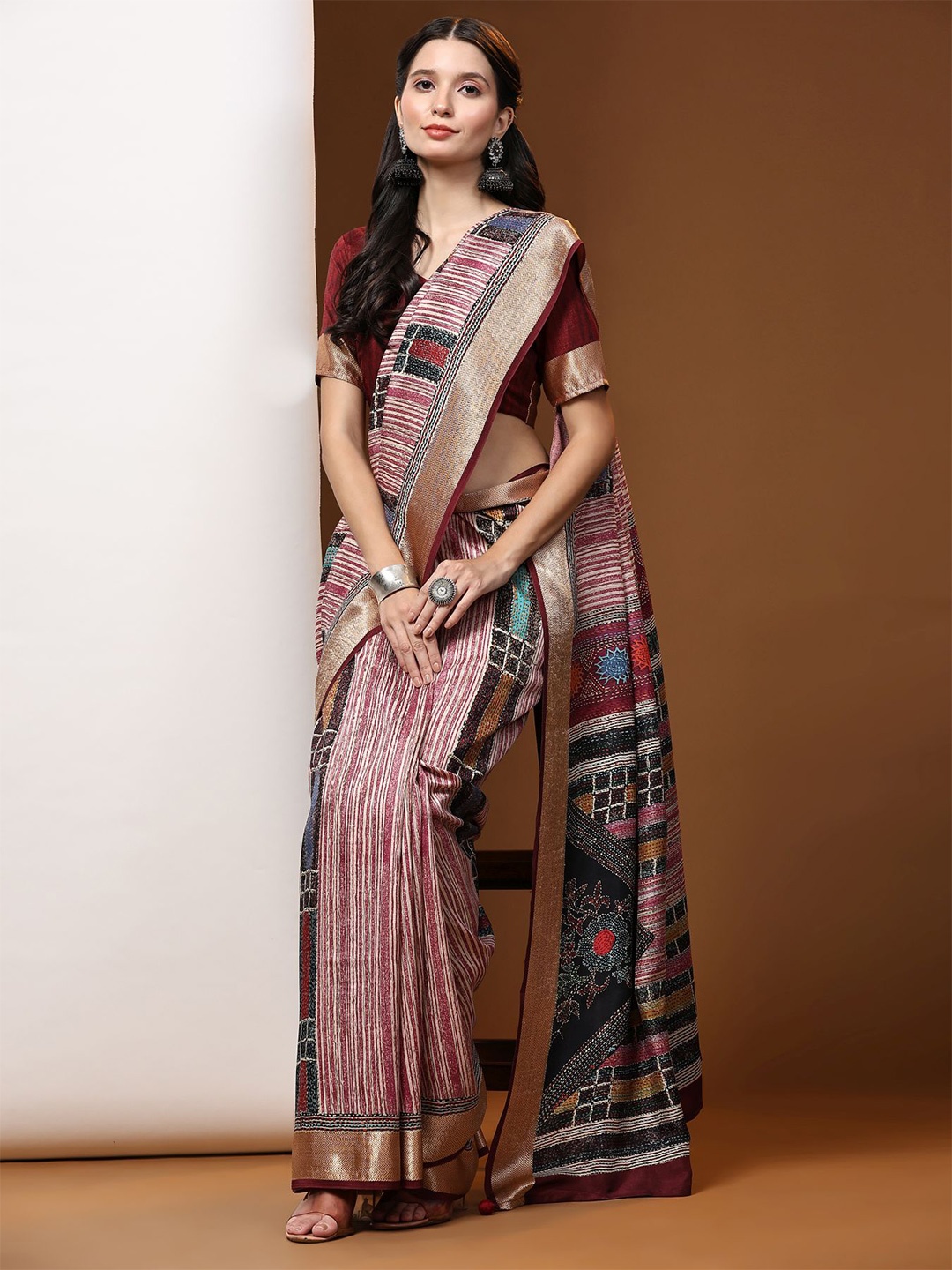 

Phenav Striped Zari Brasso Kanjeevaram Saree, Pink