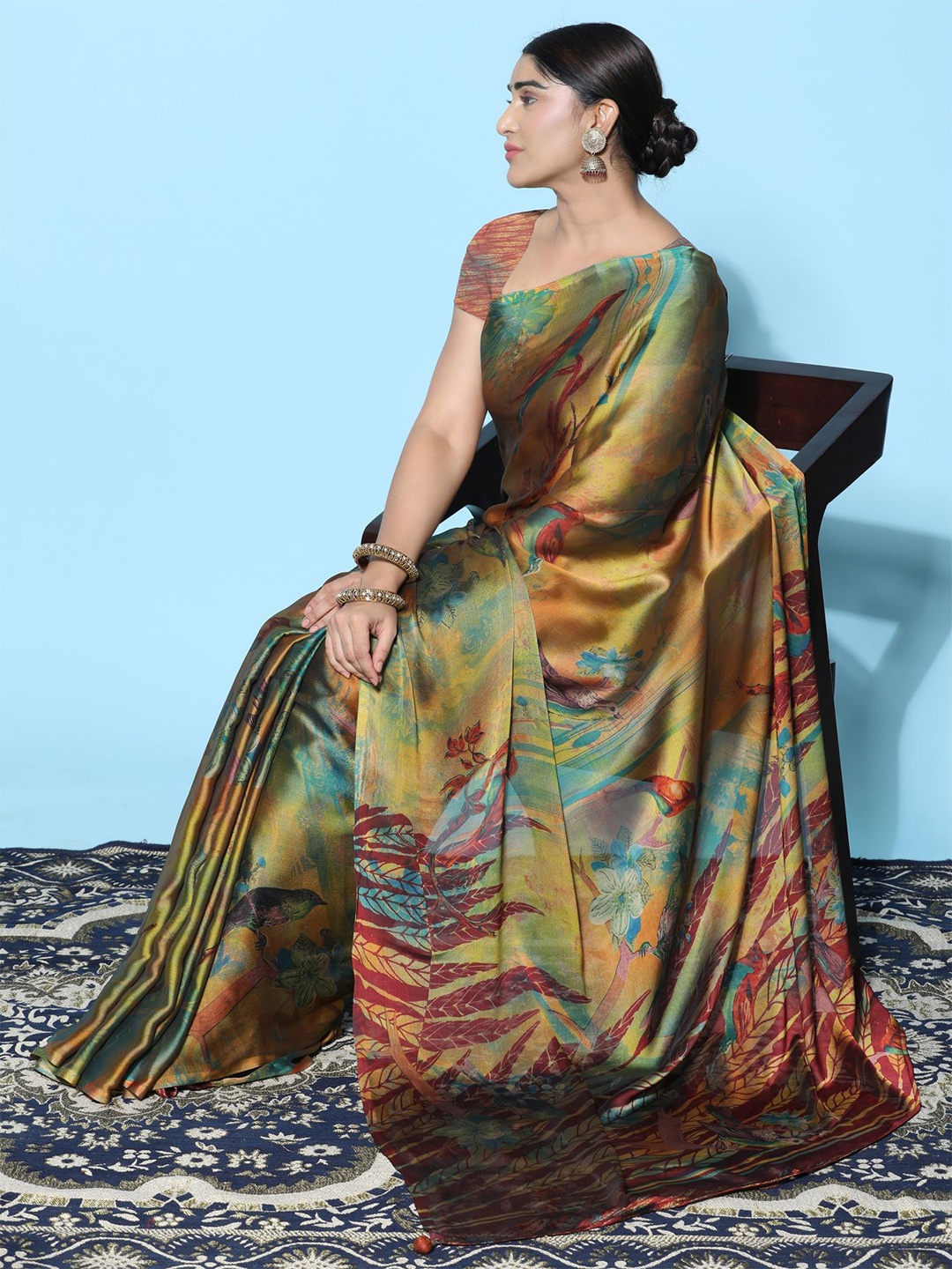 

Phenav Floral Printed Brasso Patola Saree, Green