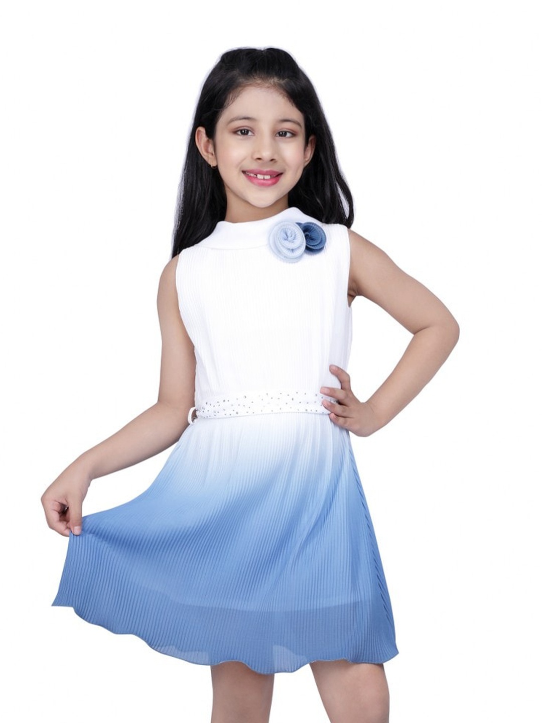 

Peppermint Girls High Neck Tie-up Accordion Pleats A-Line Dress, Blue