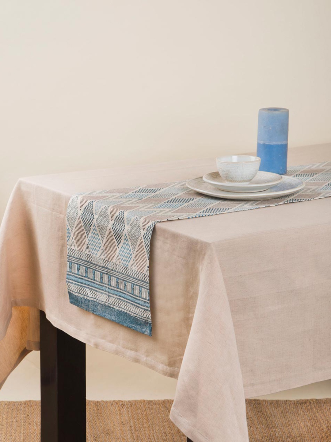 

Fabindia Beige & Blue Printed Pure Cotton Table Runner