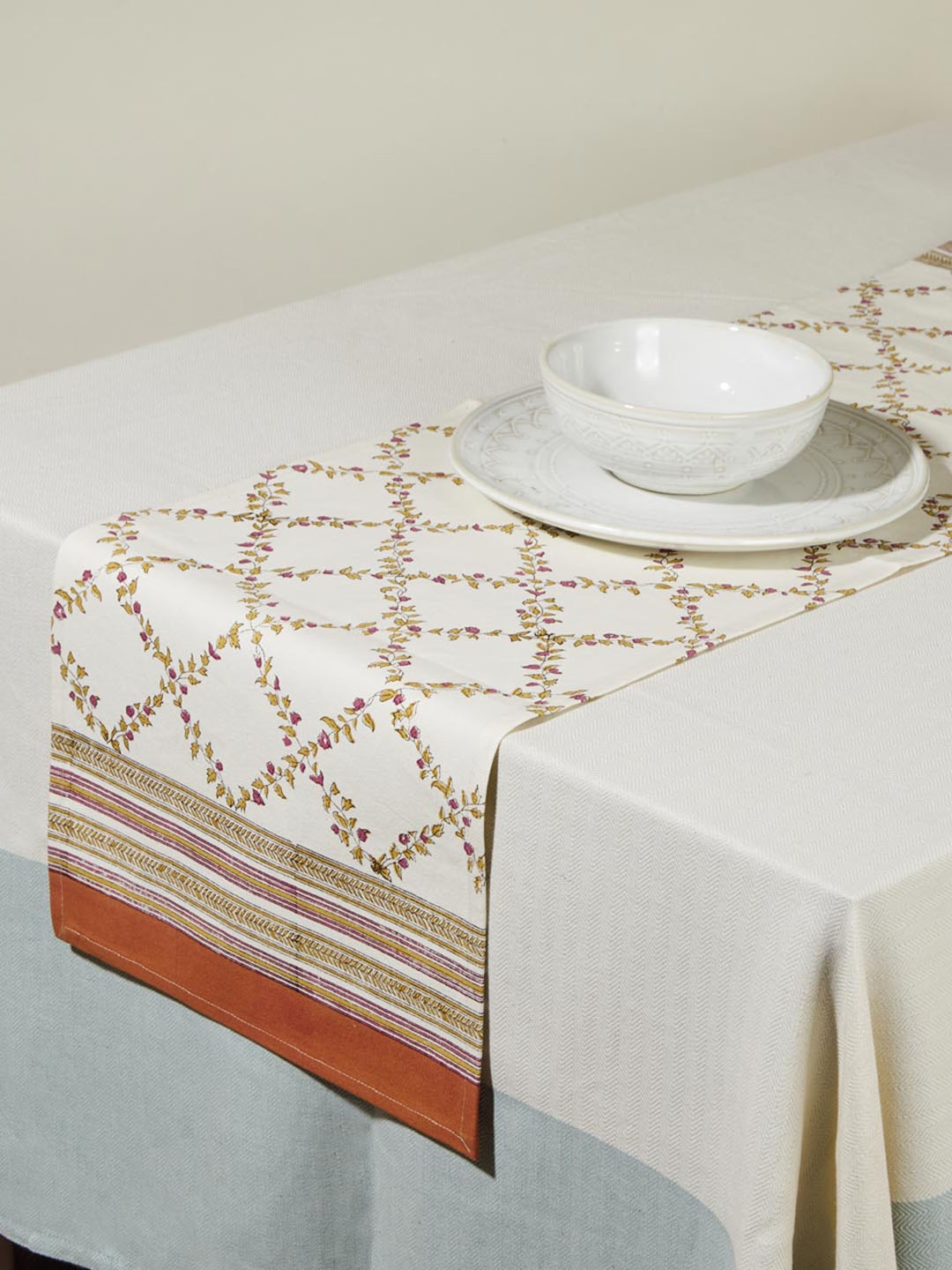 

Fabindia Shaalimar Jaali Beige & Yellow Printed Pure Cotton Table Runner