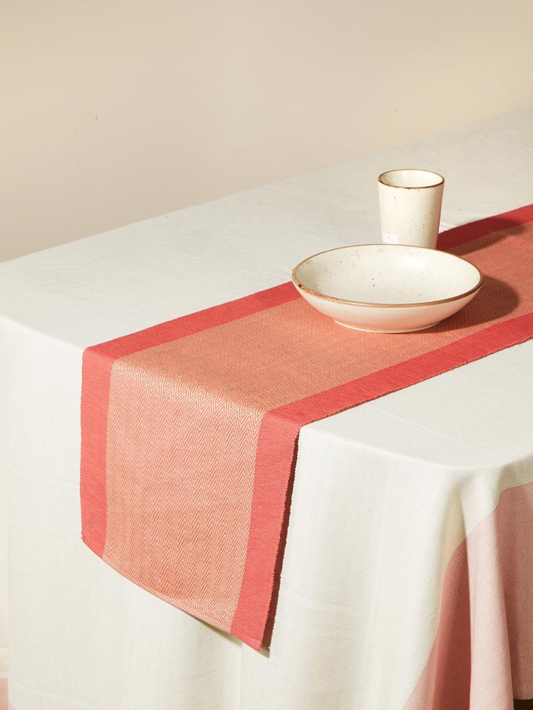 

Fabindia Kislay Woven Large Cotton Table Runner, Coral