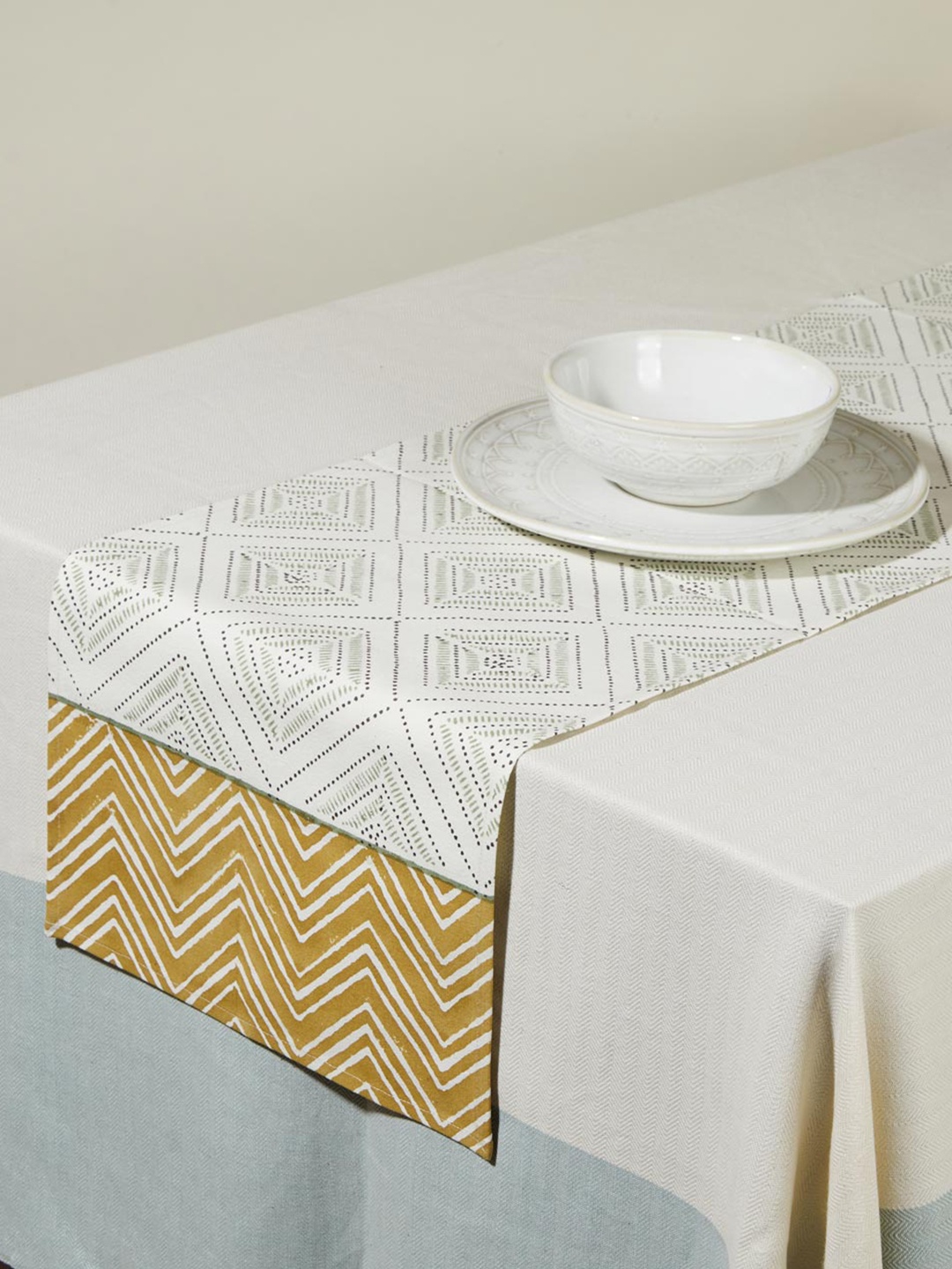 

Fabindia Jaisalmer Mustard Yellow & Off White Pure Cotton Printed Table Runner