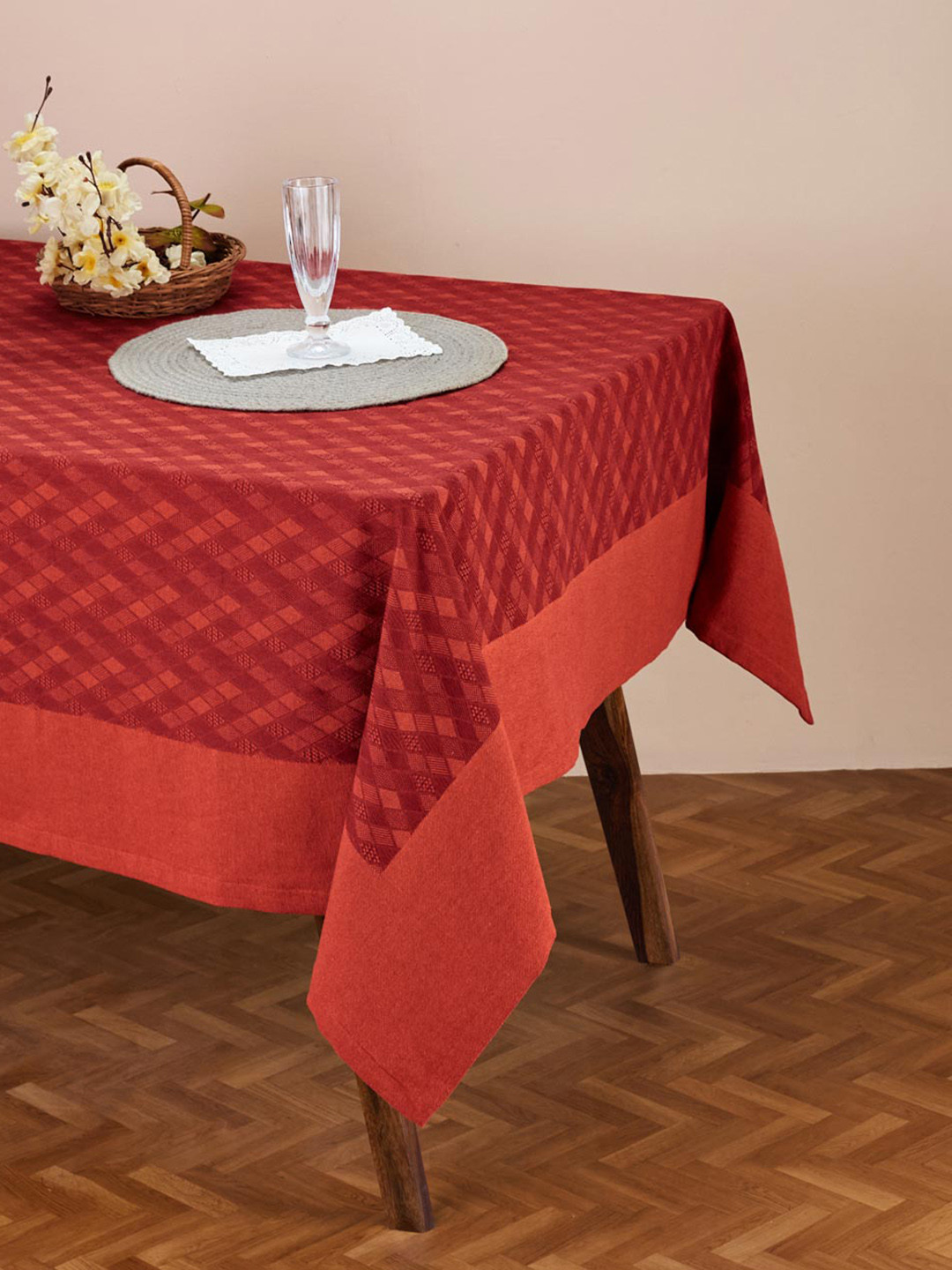 

Fabindia Akira Red Woven-Design Cotton 4-Seater Table Cover