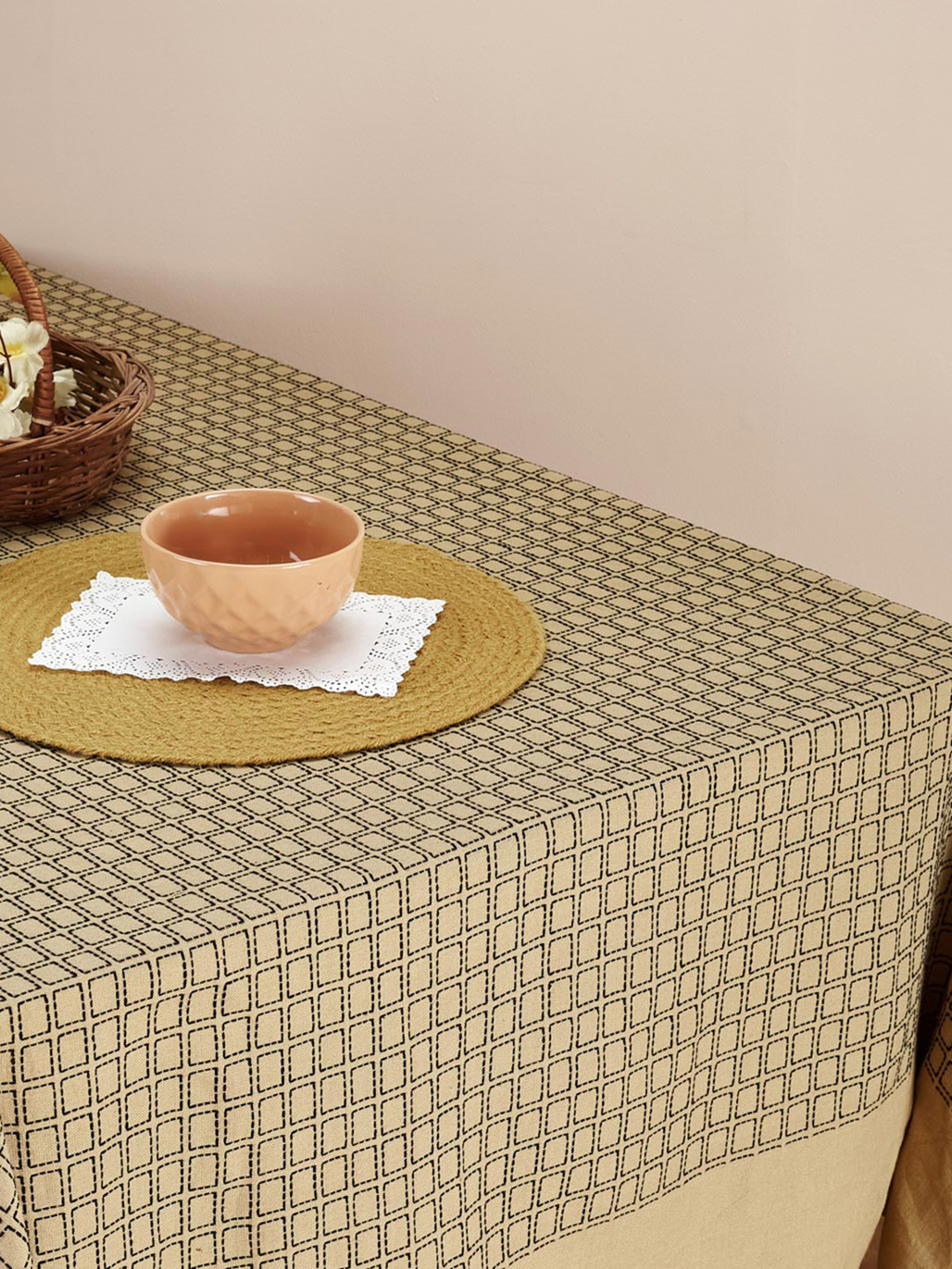 

Fabindia Drithi Beige & Black Woven-Design Cotton 8-Seater Table Cover