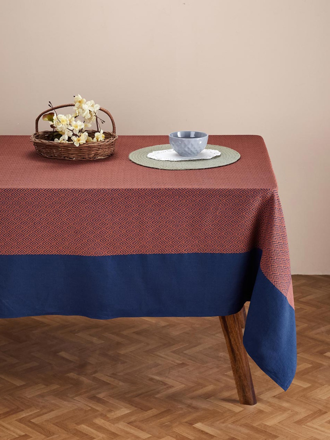 

Fabindia Kiara Red & Indigo Woven Cotton 6 Seater Table Cover