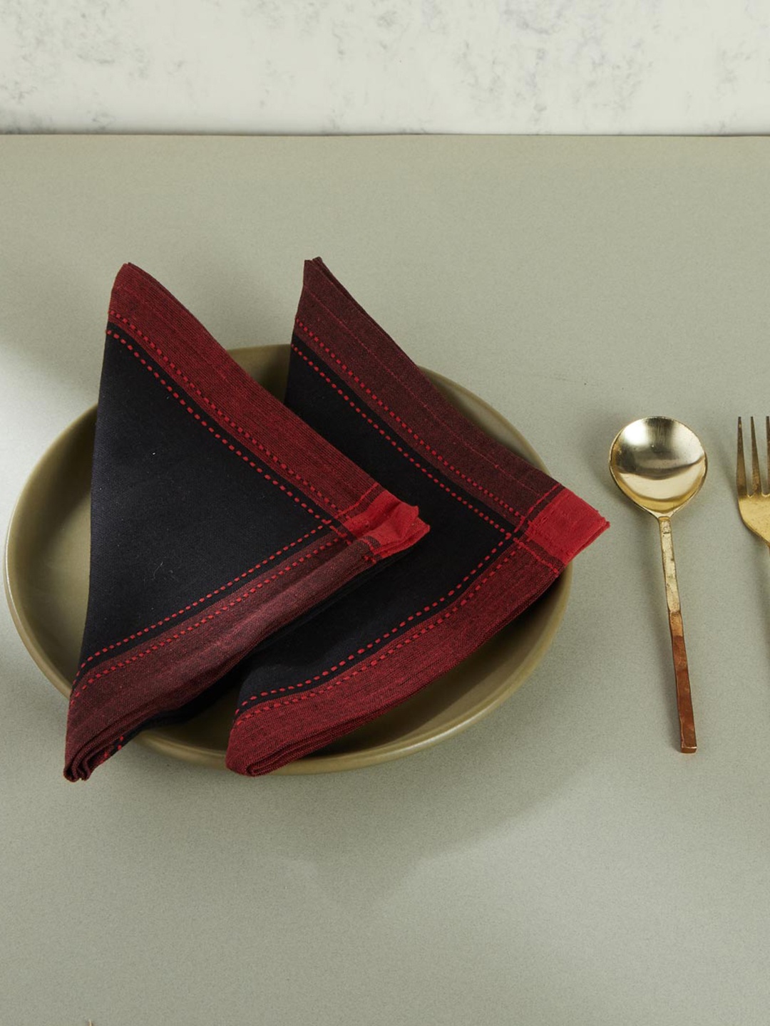 

Fabindia 6Pcs Black & Red Woven Cotton Table Napkins