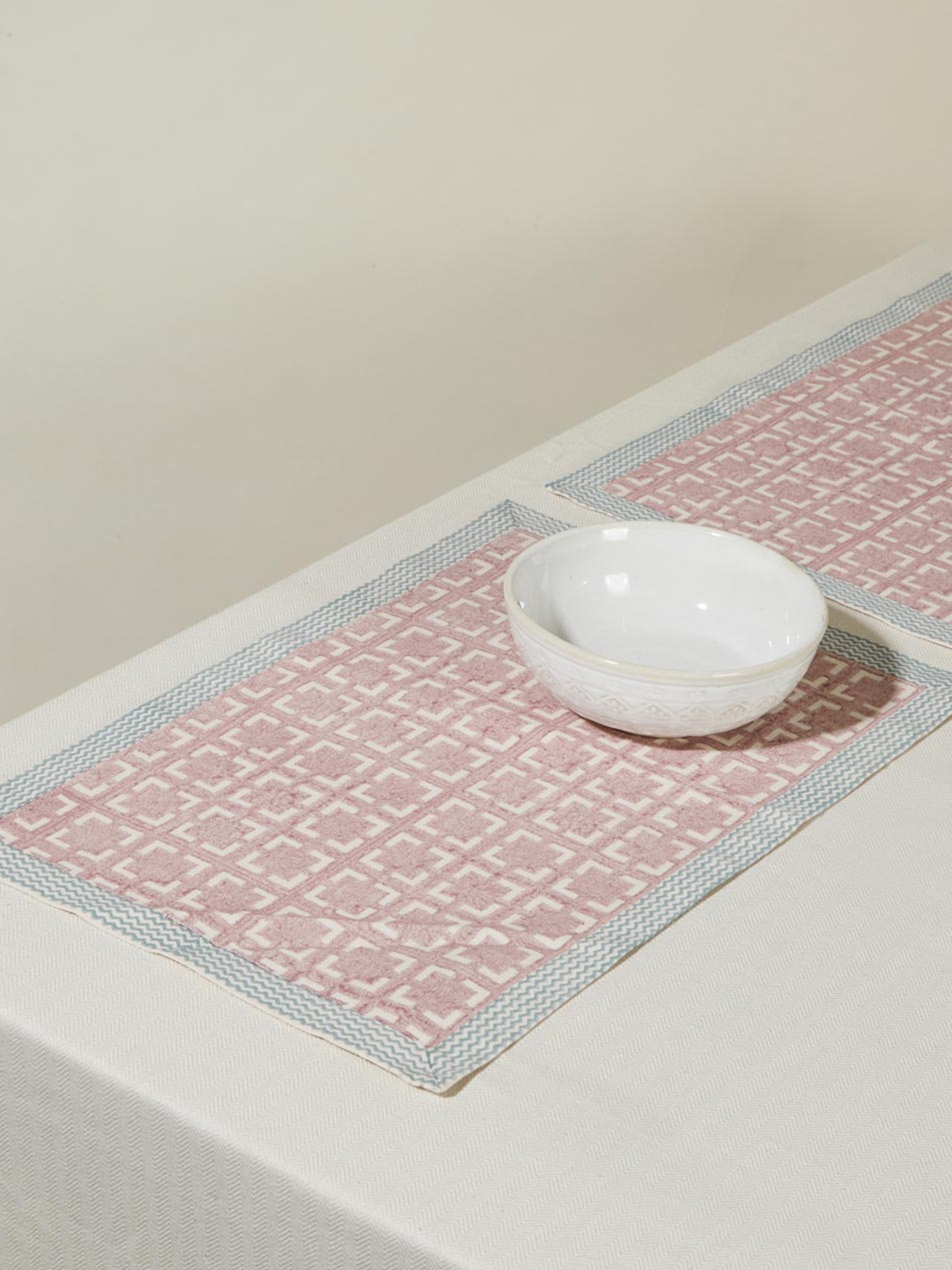 

Fabindia Cream Colored & Green 6 Pieces Printed Cotton Table Mat Set