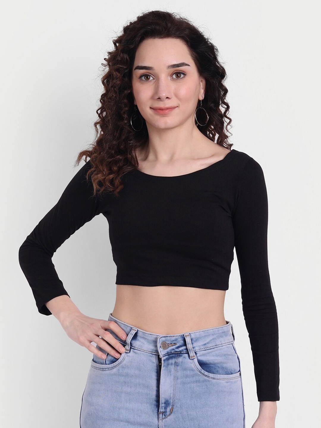 

COLOR CAPITAL Scoop Neck Crop Regular Top, Black