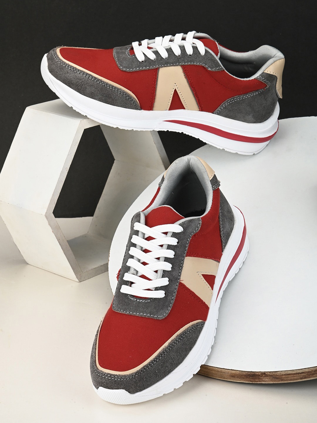 

Mast & Harbour Men Red & Grey Colourblocked Padded Insole Contrast Sole Sneakers
