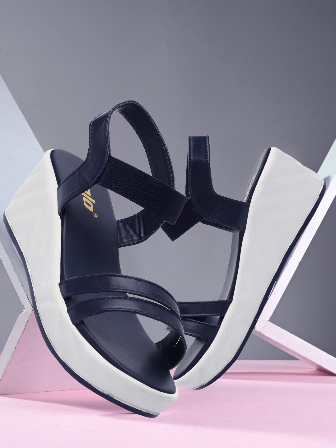 

Colo Wedge Heels With Backstrap, Navy blue