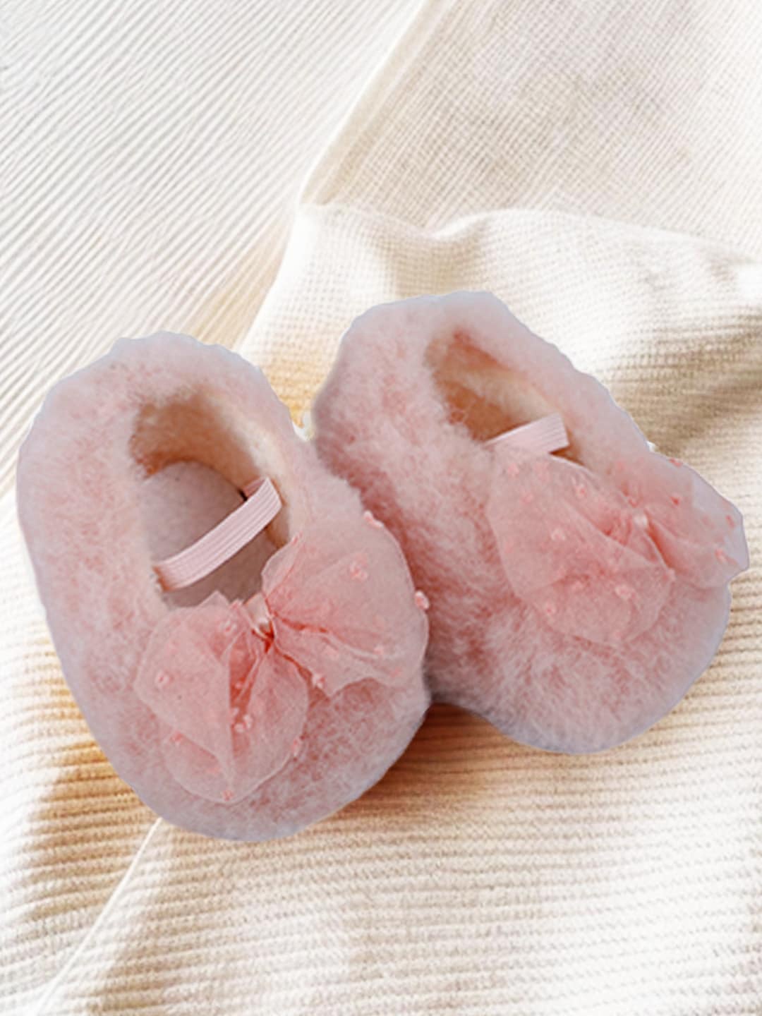 

Baby Moo Infant Girls Self-Design Pure Wool Booties With Bows, Pink