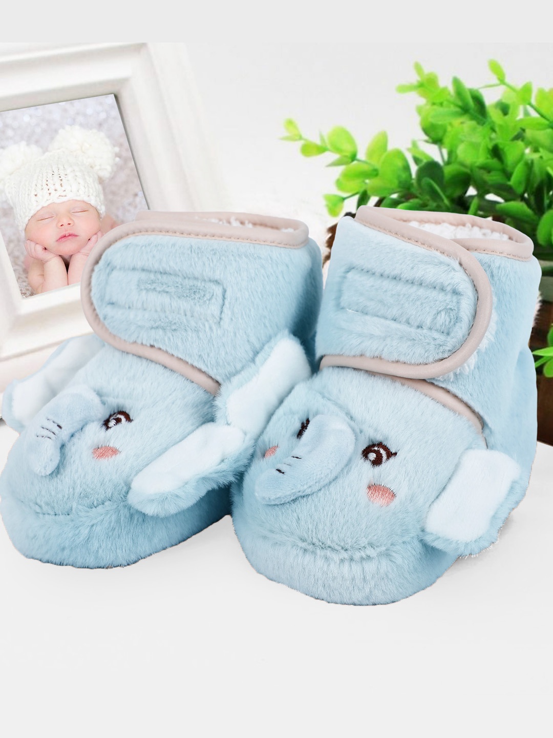

Baby Moo Infant Elephant Patterned Soft Anti-Slip Pure Wool Booties, Blue
