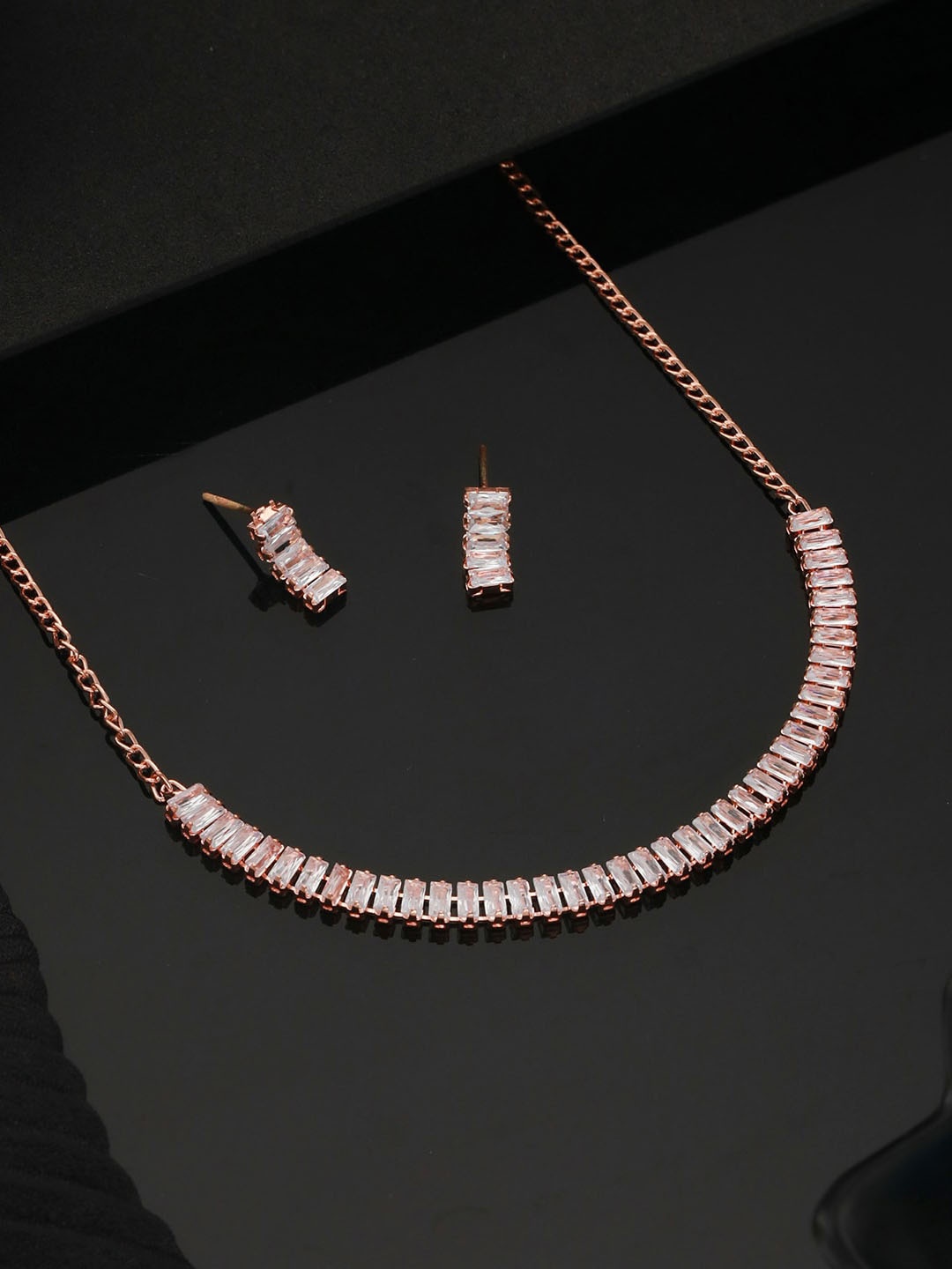 

Aadvik Designs Rose Gold-Plated Stone Studded Jewellery Set