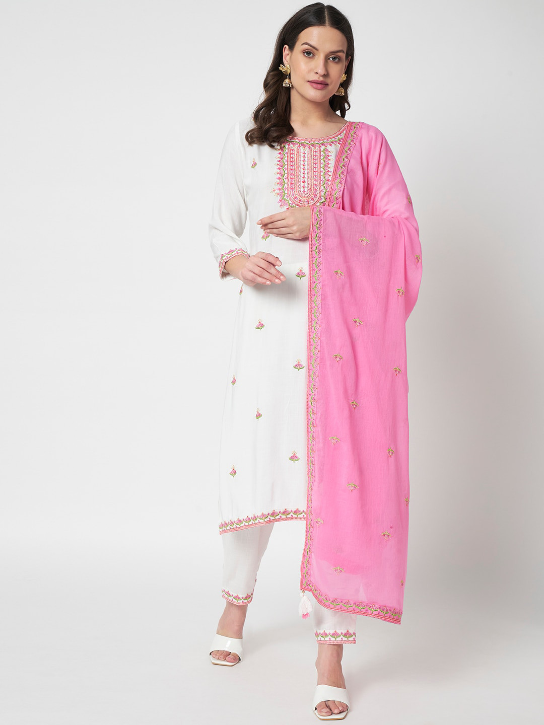 

IkDaiya Floral Embroidered Yoke Design Kurta with Trousers & With Dupatta, White
