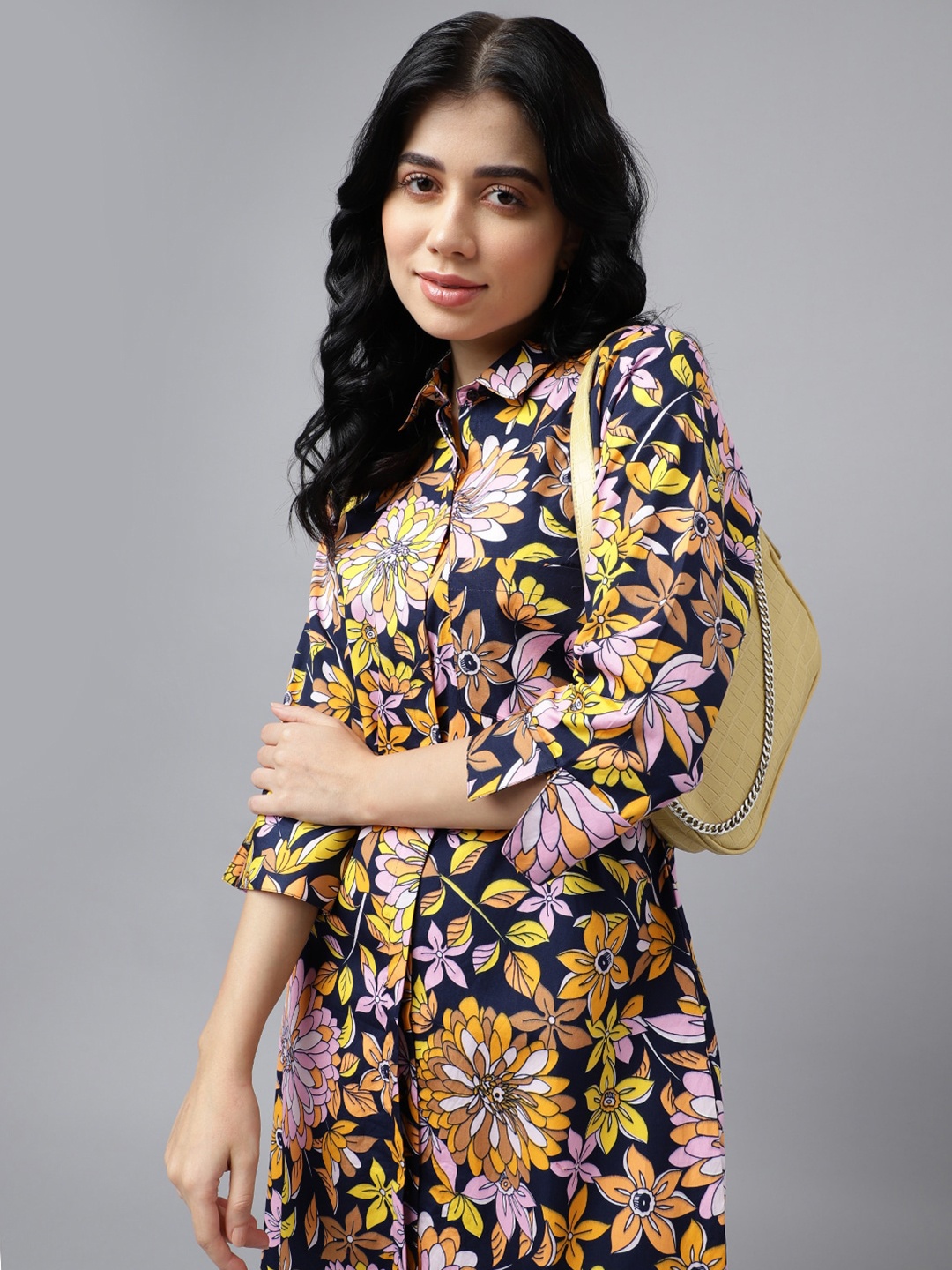 

Hancock Floral Printed Cuffed Sleeves Cotton Shirt Dress, Navy blue