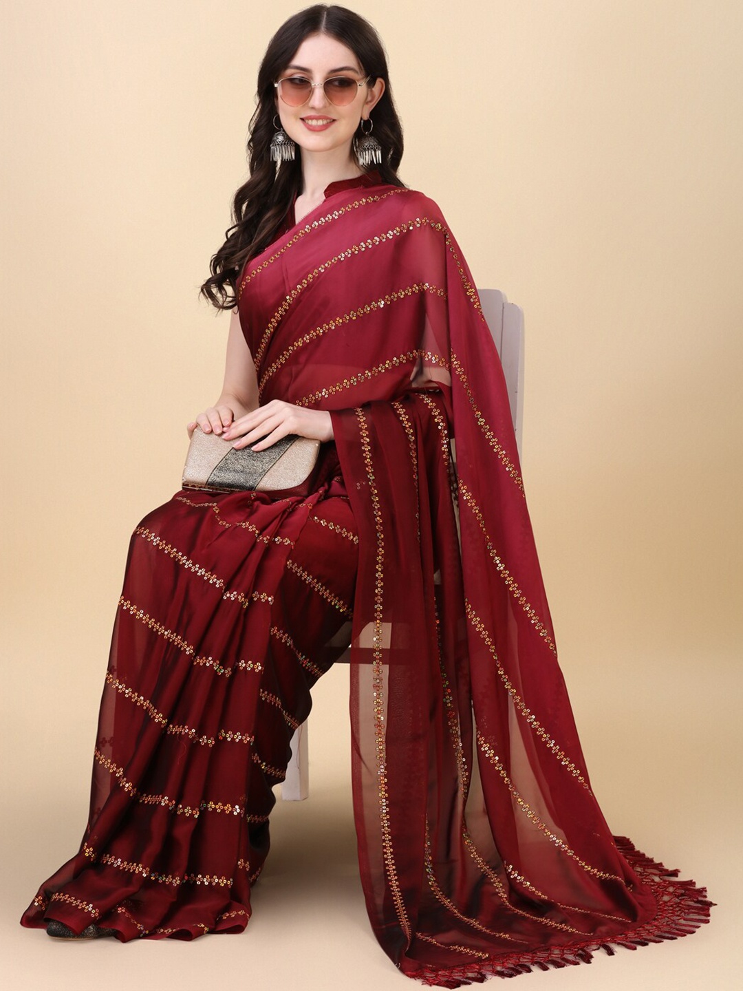 

KALINI Embellished Sequinned Silk Blend Saree, Red