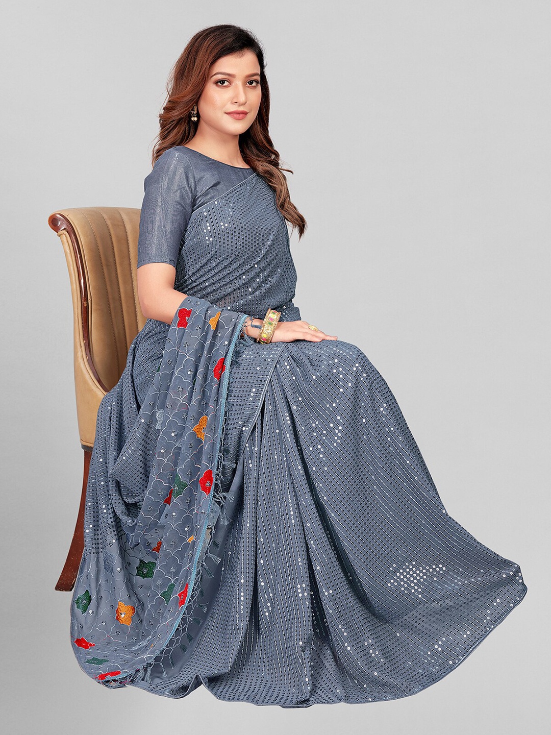 

KALINI Embellished Sequinned Pure Georgette Saree, Grey