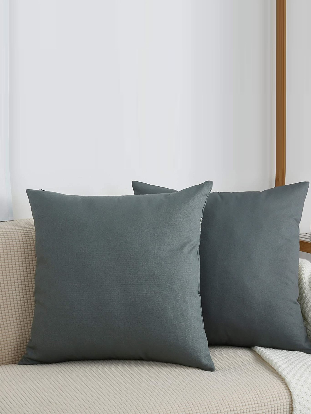 

CHRONEX Grey 2-Pieces Cotton Square Cushion Covers