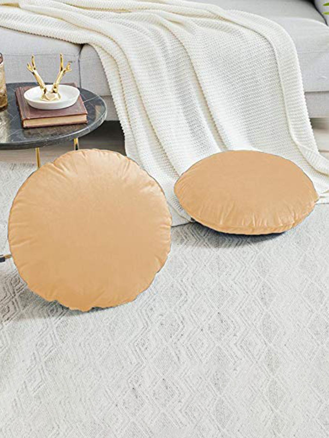 

CHRONEX Cream-Colored 2 Pieces Round Velvet Pillow Covers