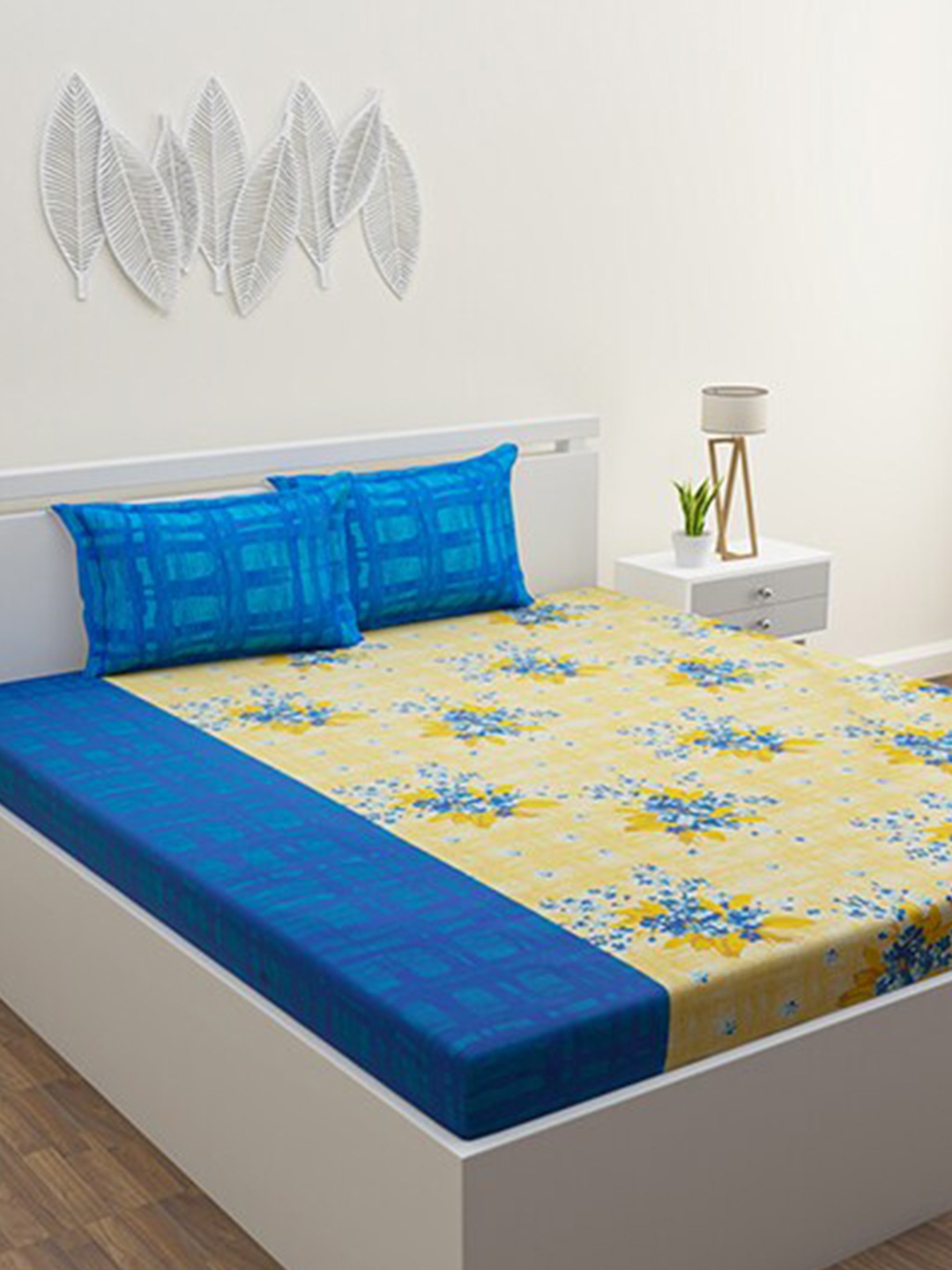 

HERE&NOW Yellow & Blue Floral Printed 120 TC Queen Bedsheet With 2 Pillow Covers