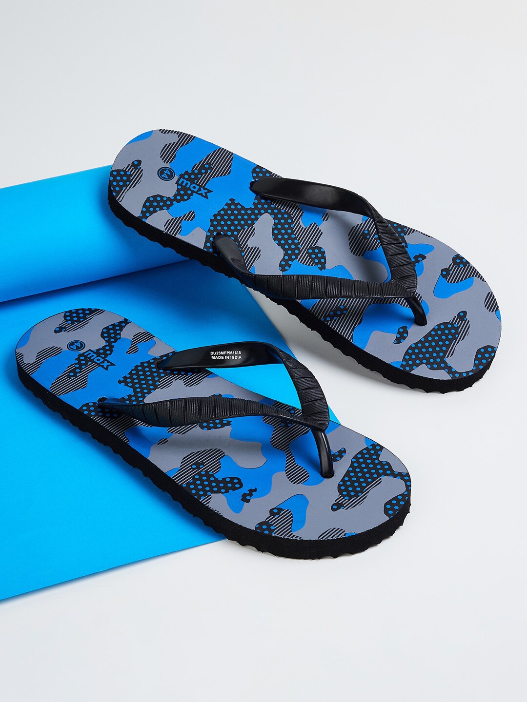 

max Men Printed Thong Flip-Flops, Blue