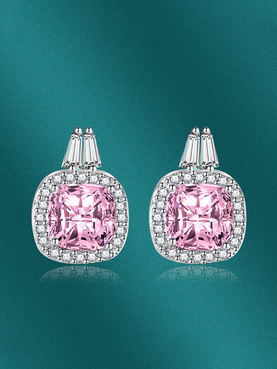 

Designs & You Silver Plated Square Stud Earrings