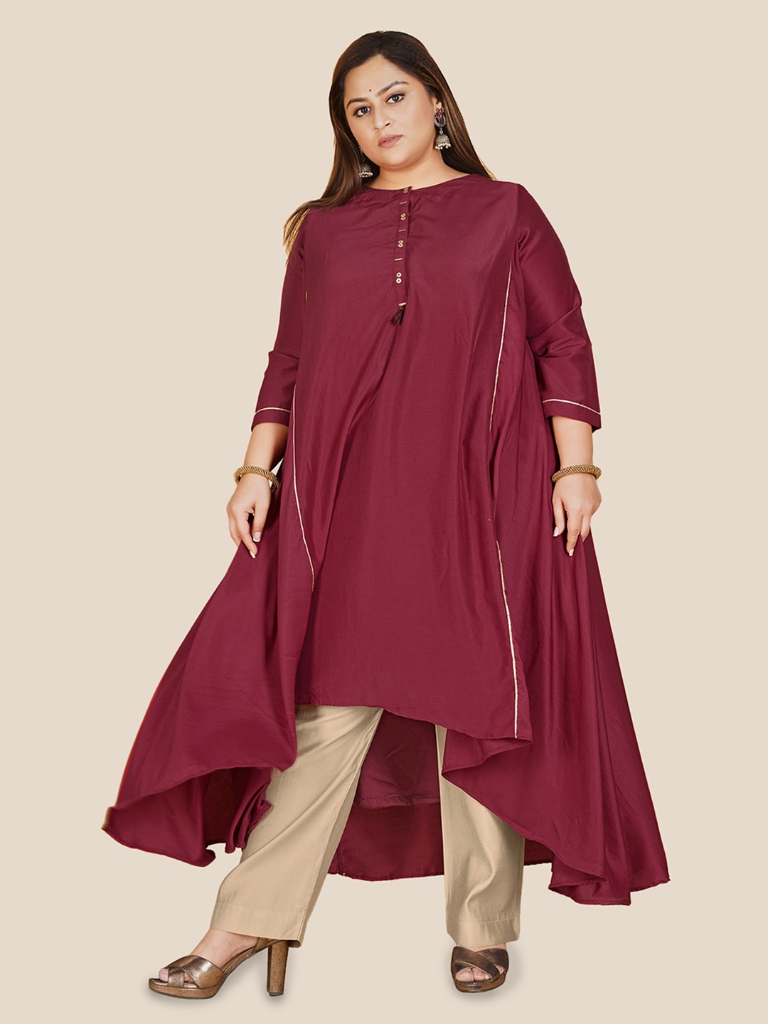 

Curvy Lane Round Neck Kurta, Maroon