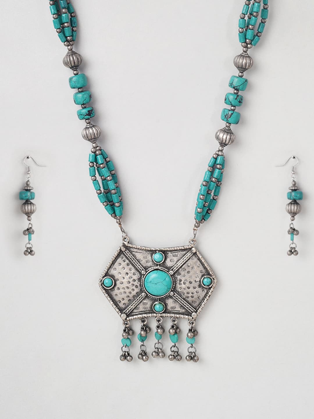 

phuljhadi Silver-Plated Stone-Studded & Beaded Oxidised Jewellery Set