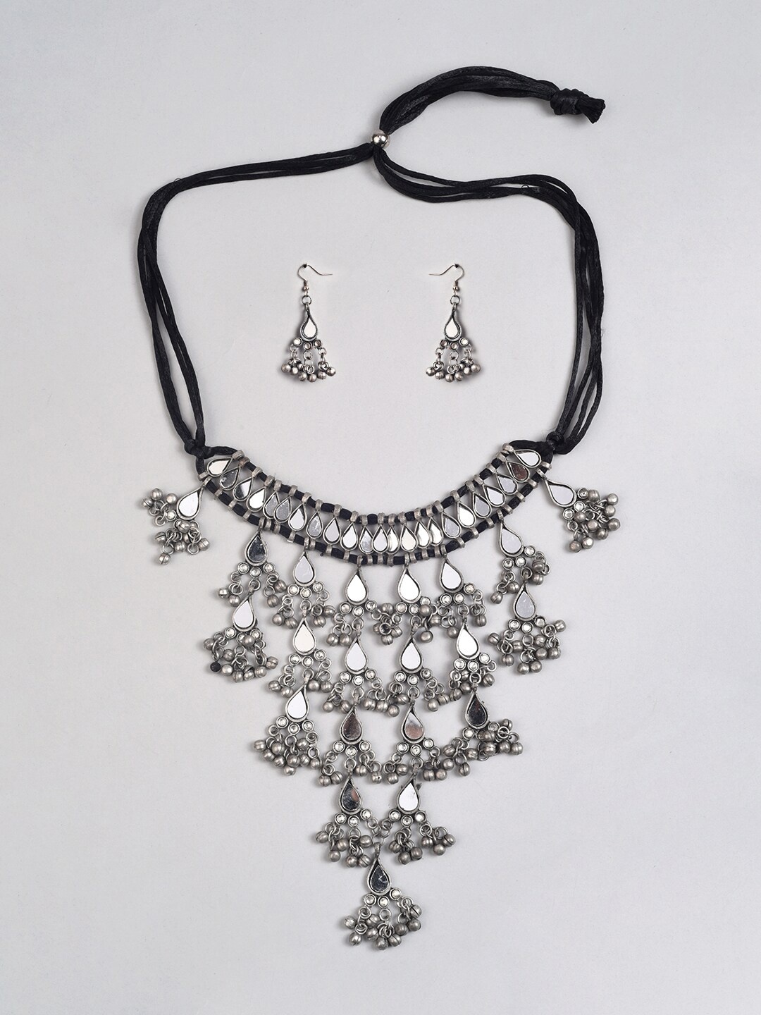 

phuljhadi Oxidised Silver-Plated Jewellery Set