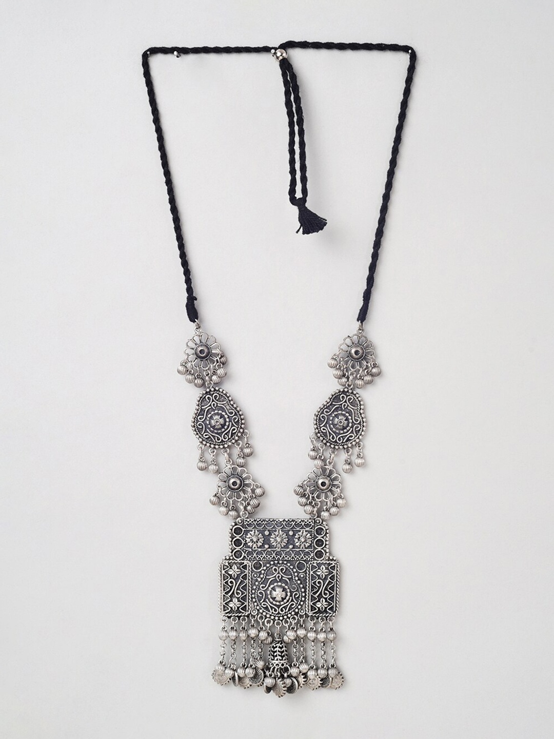 

phuljhadi Silver-Plated Oxidised Ghungroo Necklace & Earrings