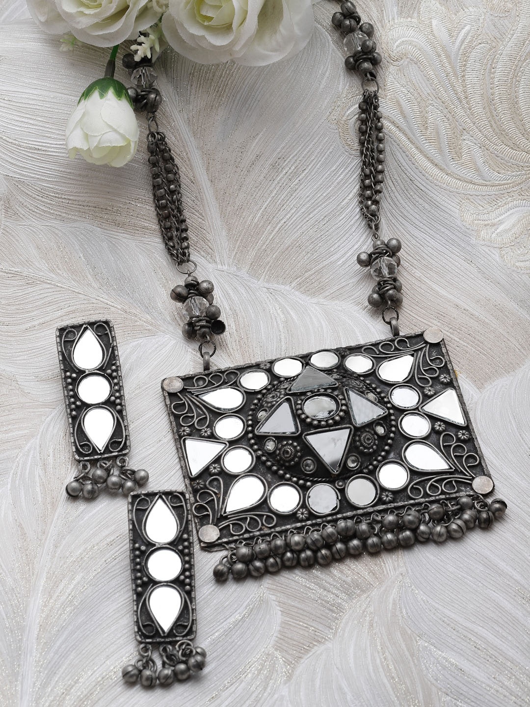 

Moedbuille Silver-Plated Mirrors-Studded Oxidised Antique Jewellery Set, Metallic