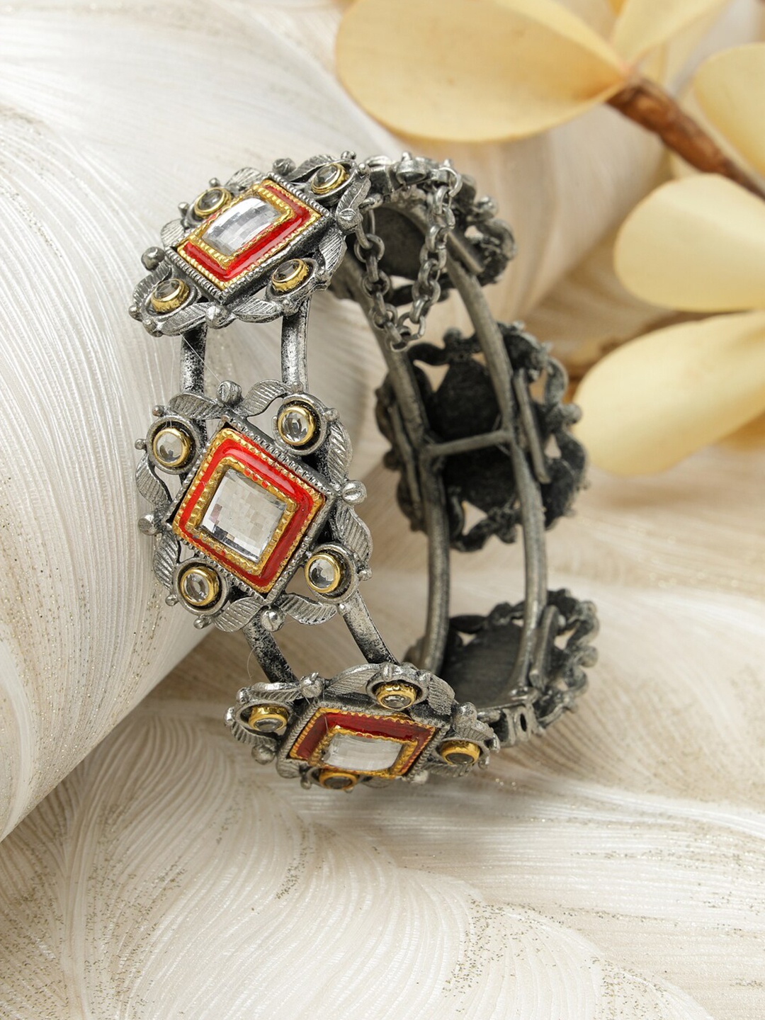 

Moedbuille Women Silver-Plated Brass Kundan Meenakari Oxidized Bangle-Style Bracelet