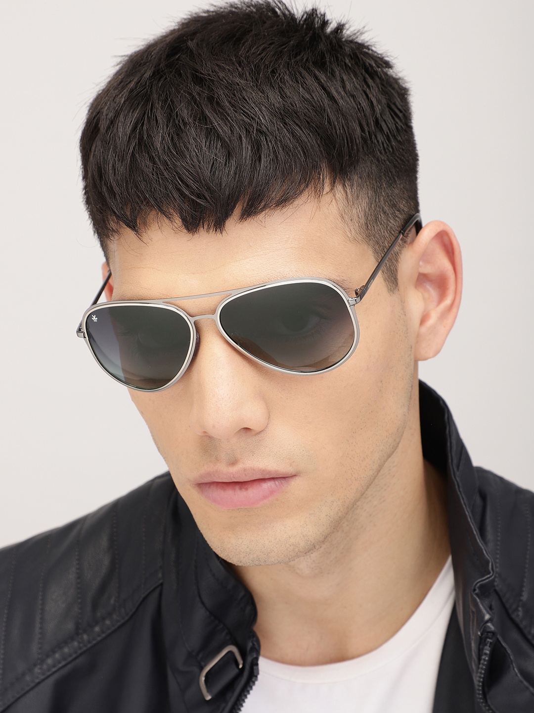 

WROGN Unisex Aviator Sunglasses MFB-PN-CY-51416, Grey