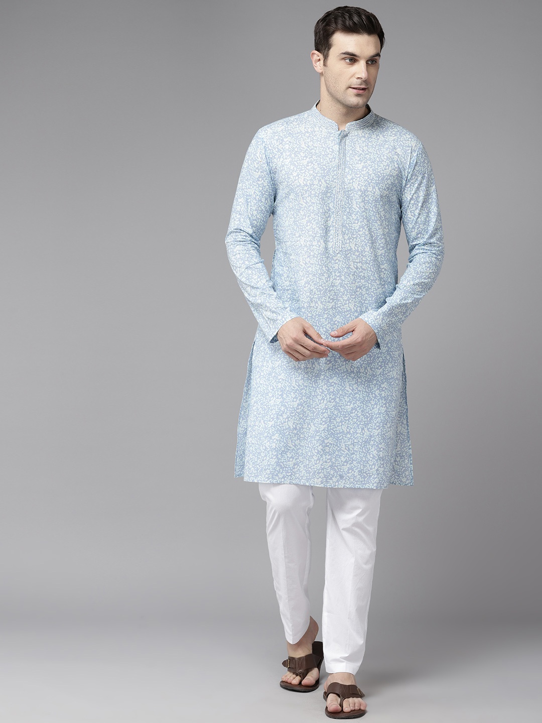 

See Designs Men Embroidered Regular Thread Work Pure Cotton Kurta with Pyjamas, Blue