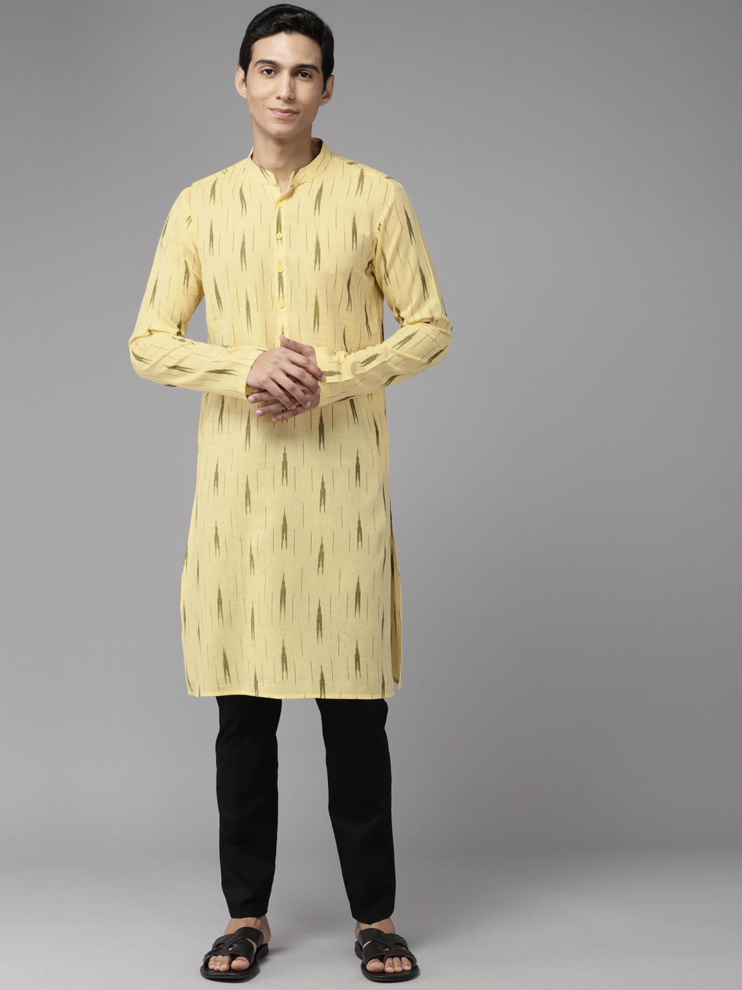 

See Designs Men Printed Regular Pure Cotton Kurta with Pyjamas, Yellow