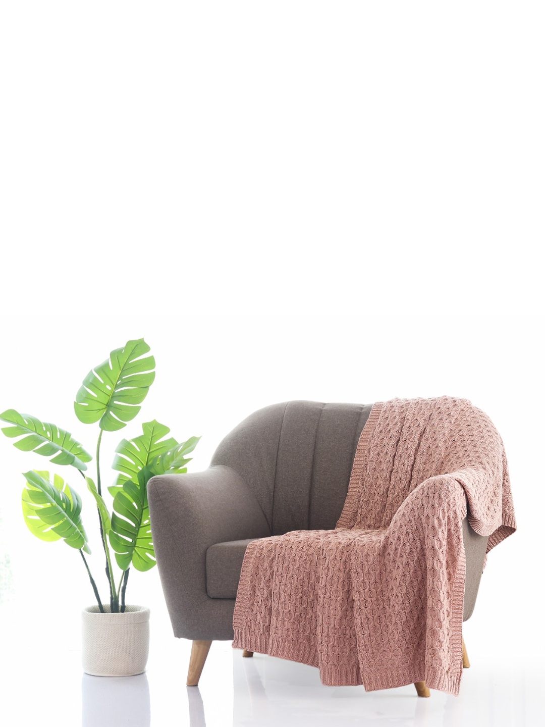 

Pluchi Pink Knitted Cotton Comforter Sofa Throw