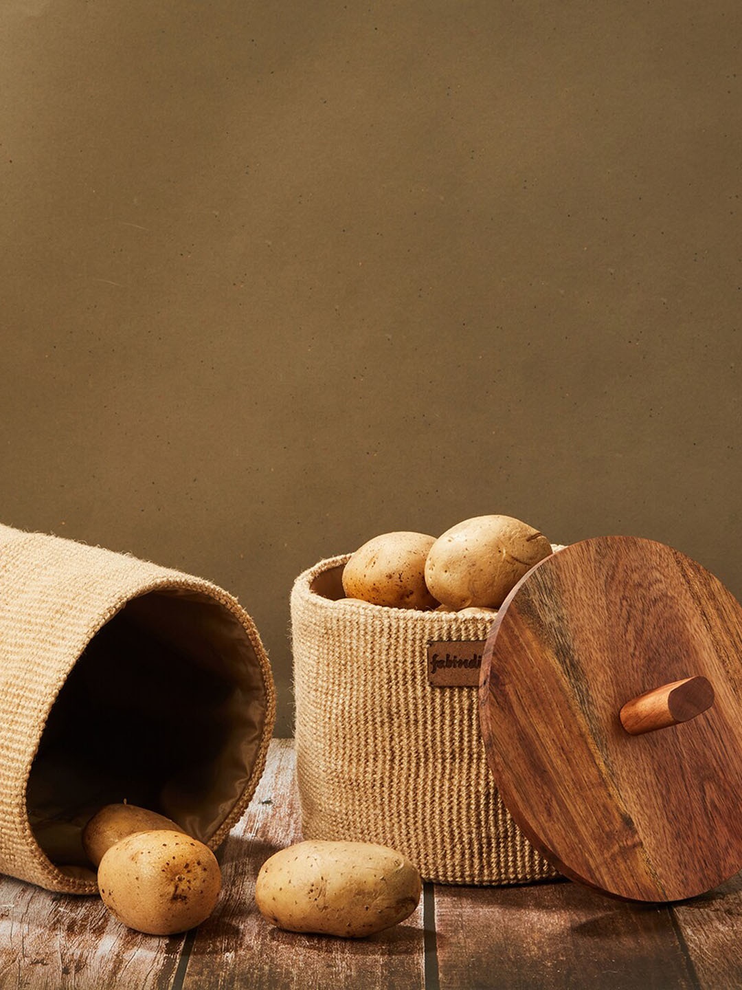 

Fabindia Brown Natural Jute Basket With Wooden Lid