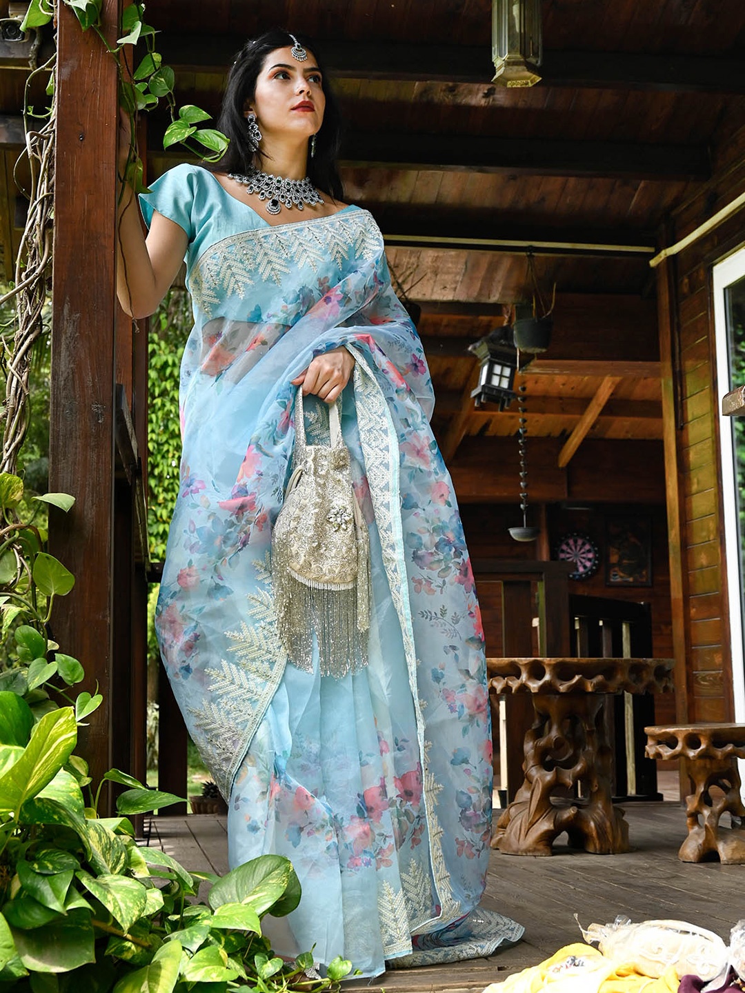 

ODETTE Floral Embroidered Sequinned Organza Saree, Blue