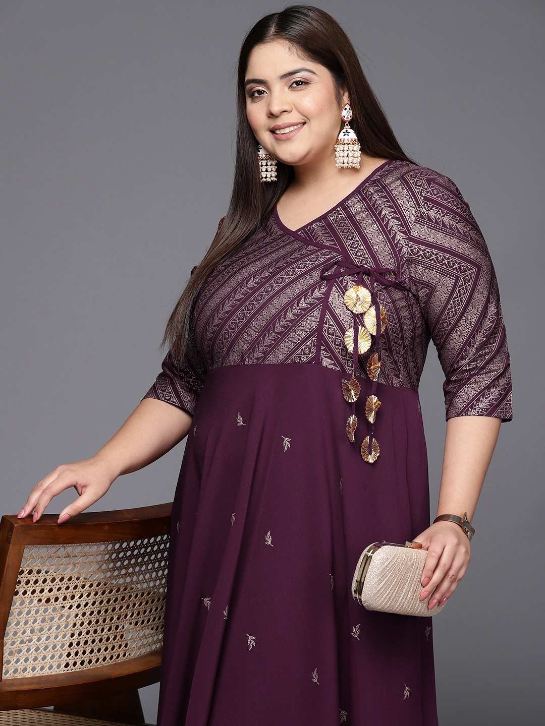

A PLUS BY AHALYAA Plus Size V-neck Maxi Ethnic Dress, Burgundy