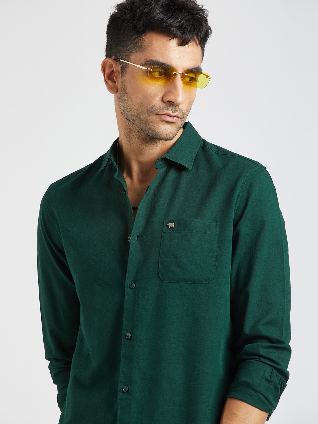 

THE BEAR HOUSE Slim Fit Spread Collar Pure Cotton Casual Shirt, Green