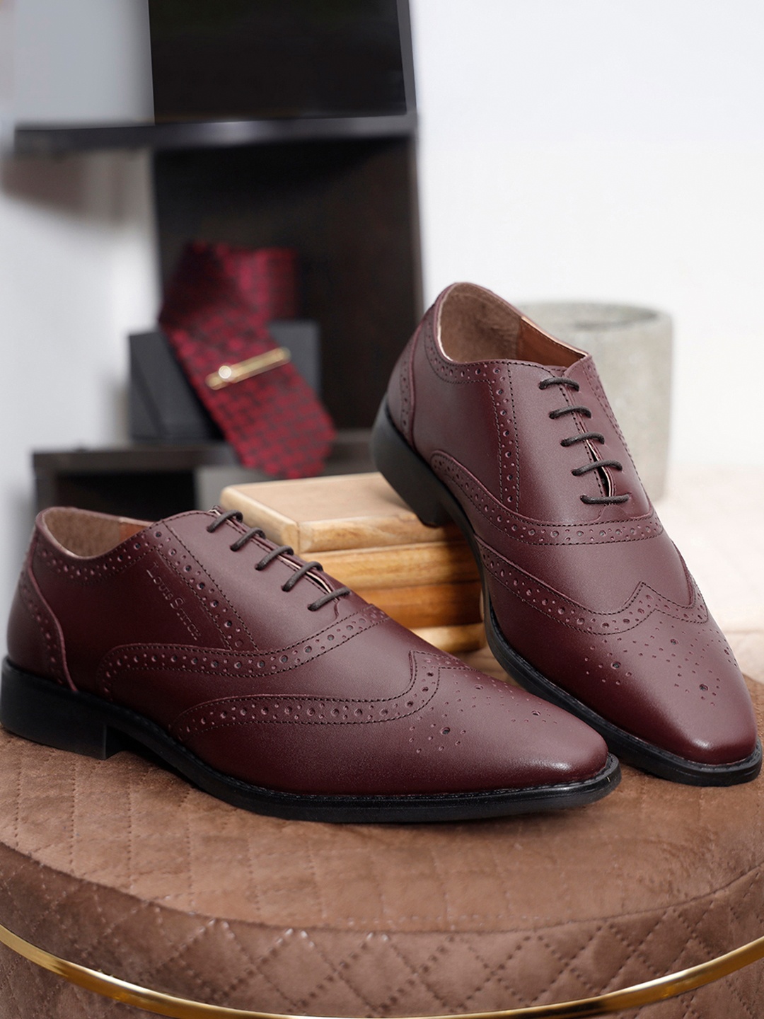 

LOUIS STITCH Men Rosewood Premium Italian Leather Formal Brogue Shoes, Maroon