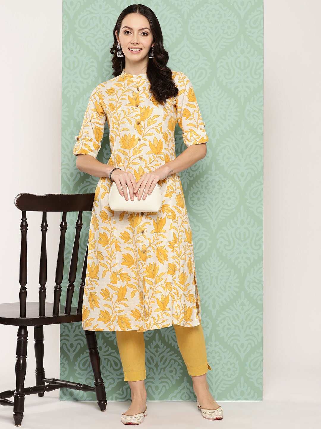 

ZOLA Floral Printed Roll-Up Sleeves Mandarin Collar Pathani Kurta, Yellow