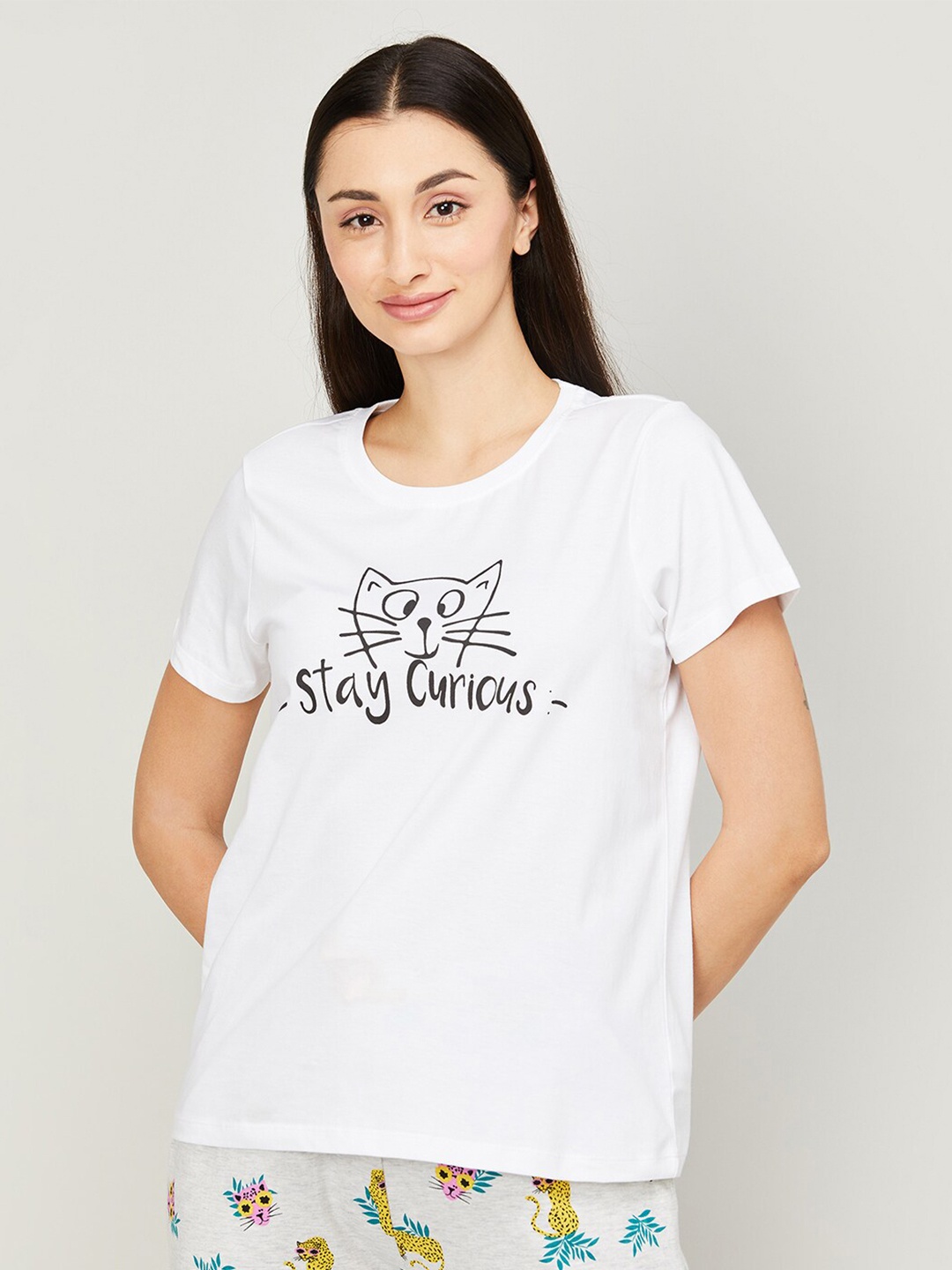 

Ginger by Lifestyle Typography Printed Pure Cotton Regular Fit T-shirt, White
